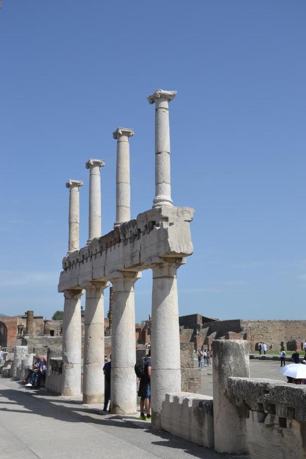 B&B Verzus Pompei Exterior photo